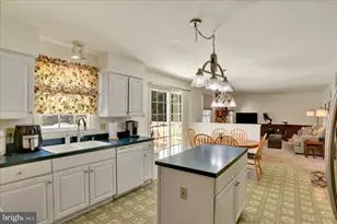 1153 Fleming Dr, Mechanicsburg, PA 17055 - Photo 7