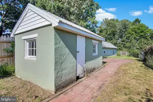151 S East St, Carlisle, PA 17013 - Photo 25