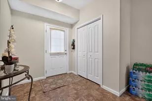 6421 Creekbend Dr, Mechanicsburg, PA 17050 - Photo 5