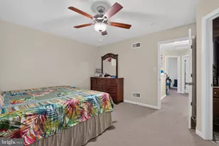 6421 Creekbend Dr, Mechanicsburg, PA 17050 - Photo 17