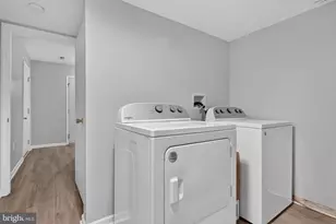107 Westpoint Dr, Carlisle, PA 17013 - Photo 7