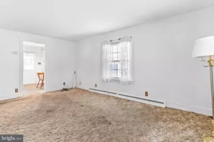 212 Clark St, Lemoyne, PA 17043 - Photo 13