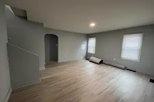560 W North St, Carlisle, PA 17013 - Photo 3