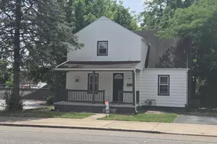 560 W North St, Carlisle, PA 17013 - Photo 1