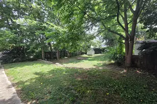 560 W North St, Carlisle, PA 17013 - Photo 21