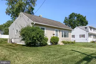 204 S Locust St, Shiremanstown, PA 17011 - Photo 3