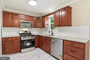 5013 Lenker St, Mechanicsburg, PA 17050 - Photo 7
