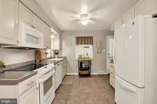 214 Ridge Hill Rd, Mechanicsburg, PA 17050 - Photo 7
