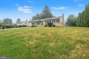 15 Pocono Dr, Mechanicsburg, PA 17055 - Photo 5