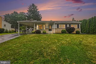 15 Pocono Dr, Mechanicsburg, PA 17055 - Photo 1