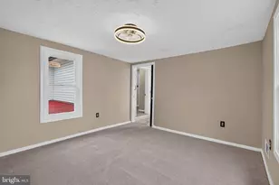 283 N Locust Point Rd, Mechanicsburg, PA 17050 - Photo 21
