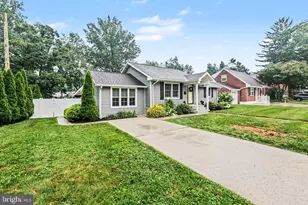 2003 Dickinson Ave, Camp Hill, PA 17011 - Photo 3
