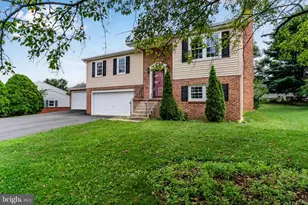 2210 Douglas Dr, Carlisle, PA 17013 - Photo 35