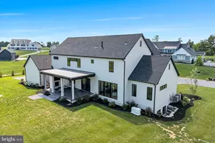 8 Sailfish Dr, Mechanicsburg, PA 17050 - Photo 107