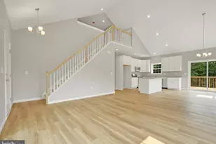 8 Lantern Ct, Carlisle, PA 17013 - Photo 3