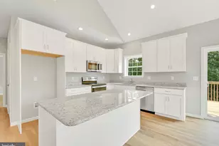 8 Lantern Ct, Carlisle, PA 17013 - Photo 5
