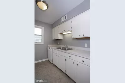 426 Market Street #APT C, Lemoyne, PA 17043 - Photo 9