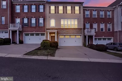 8 Indiana Circle, Lemoyne, PA 17043 - Photo 1