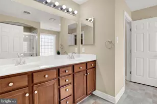 8 Indiana Cir, Lemoyne, PA 17043 - Photo 25