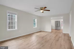 943 Cavalry St, Carlisle, PA 17013 - Photo 3