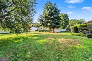 6 Strawberry Ln, Carlisle, PA 17013 - Photo 27