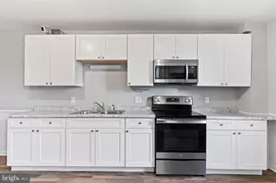 169 W North St, Carlisle, PA 17013 - Photo 15