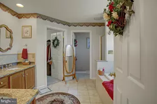237 Hickory Ln, Shippensburg, PA 17257 - Photo 37