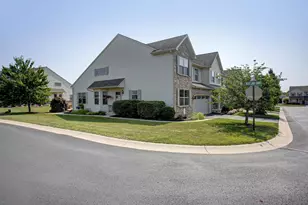 732 Gladstone Ct, Mechanicsburg, PA 17055 - Photo 3