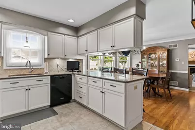 29 Sycamore Drive, Mechanicsburg, PA 17050 - Photo 17