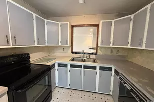 1300 Kelton Rd, Camp Hill, PA 17011 - Photo 11