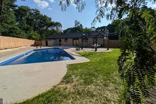 13 Randall Dr, Enola, PA 17025 - Photo 3