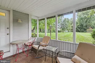547 S 3rd St, Lemoyne, PA 17043 - Photo 25