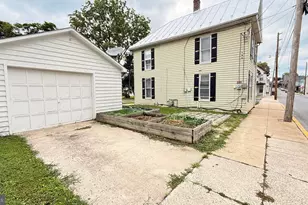 19 E Burd St, Shippensburg, PA 17257 - Photo 35