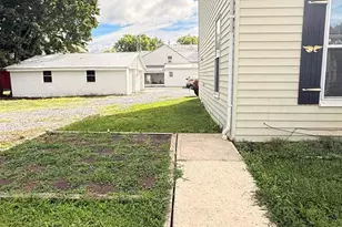 19 E Burd St, Shippensburg, PA 17257 - Photo 31