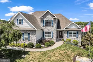 834 Tamanini Way, Mechanicsburg, PA 17055 - Photo 1