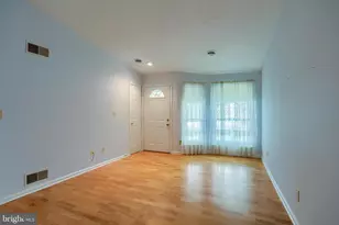 73 Greenspring Dr, Mechanicsburg, PA 17050 - Photo 5
