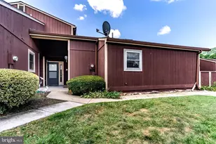 834 Lee Ln, Enola, PA 17025 - Photo 1
