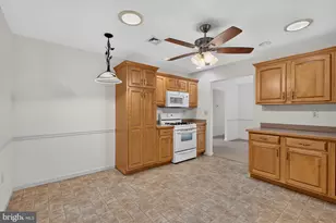 397 Baker Dr, Mechanicsburg, PA 17055 - Photo 11