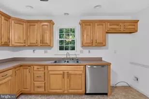 397 Baker Dr, Mechanicsburg, PA 17055 - Photo 13