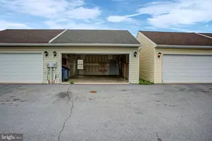 102 S Earl St, Shippensburg, PA 17257 - Photo 39