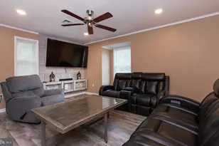 6250 Haydon Ct, Mechanicsburg, PA 17050 - Photo 9