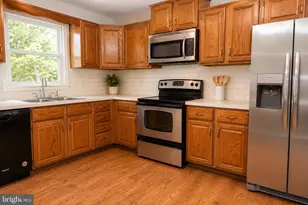 4 Raspberry Dr, Mechanicsburg, PA 17050 - Photo 9