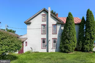 402 S Penn St, Shippensburg, PA 17257 - Photo 29