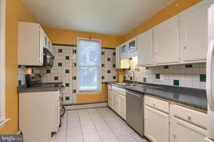 402 S Penn St, Shippensburg, PA 17257 - Photo 13