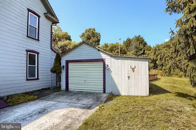 402 S Penn Street, Shippensburg, PA 17257 - Photo 3
