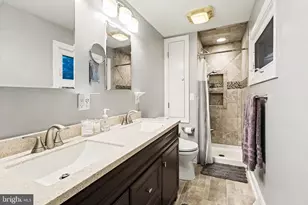 237 Wood St, Camp Hill, PA 17011 - Photo 13