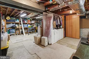 237 Wood St, Camp Hill, PA 17011 - Photo 27