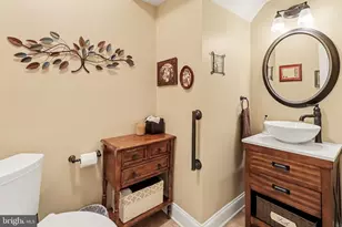 237 Wood St, Camp Hill, PA 17011 - Photo 23