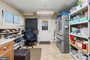 237 Wood St, Camp Hill, PA 17011 - Photo 25