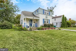 25 Maple Ave, Camp Hill, PA 17011 - Photo 1